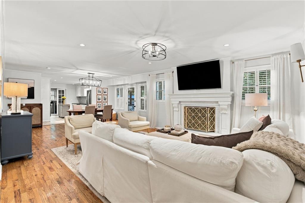 173 Laurelwood Lane
