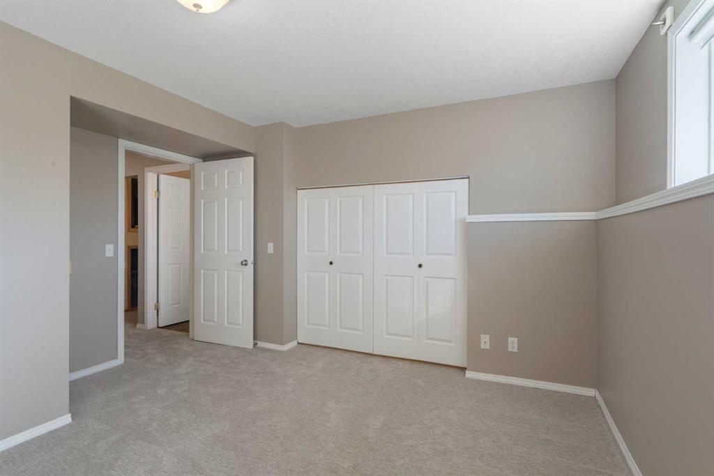 111 Citadel Acres Close NW