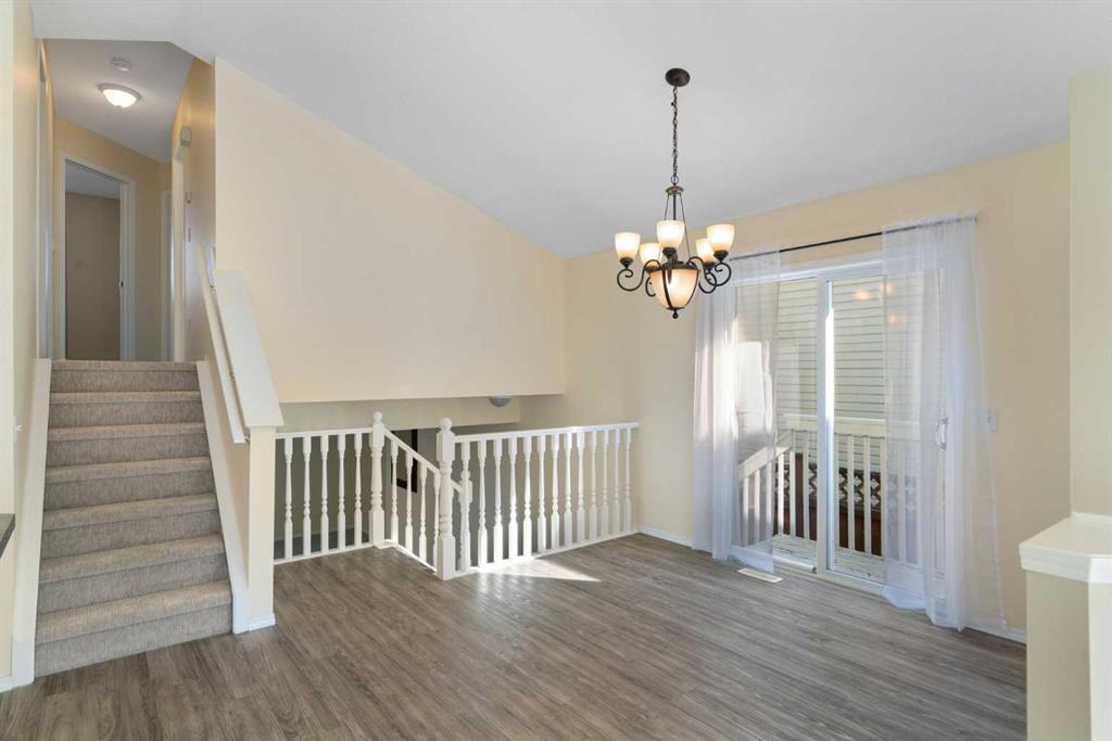 111 Citadel Acres Close NW