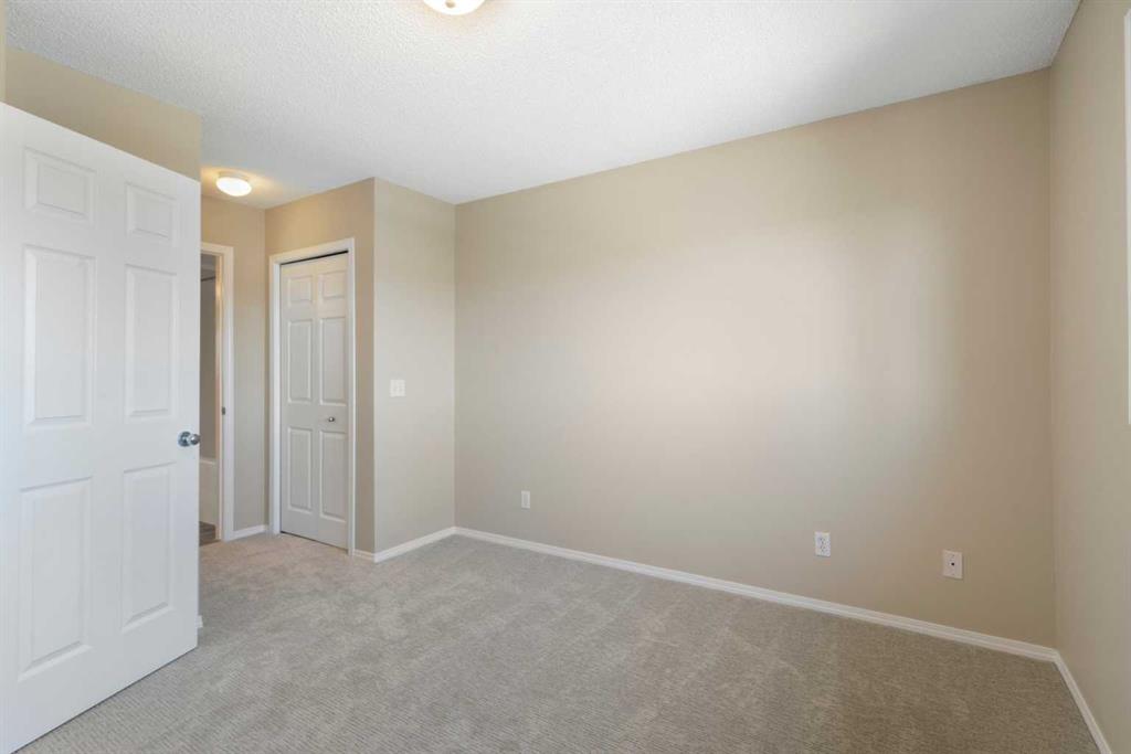 111 Citadel Acres Close NW