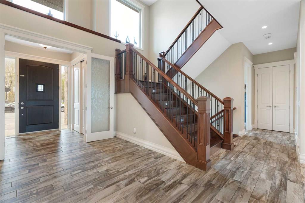 95 Bearspaw View