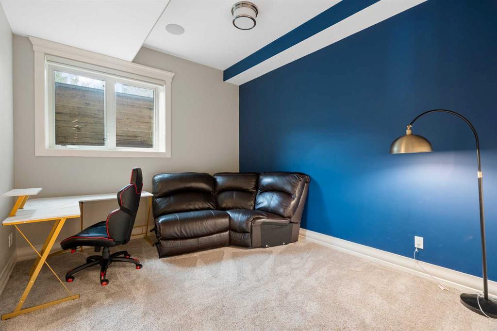 95 Bearspaw View