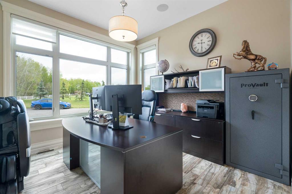 95 Bearspaw View