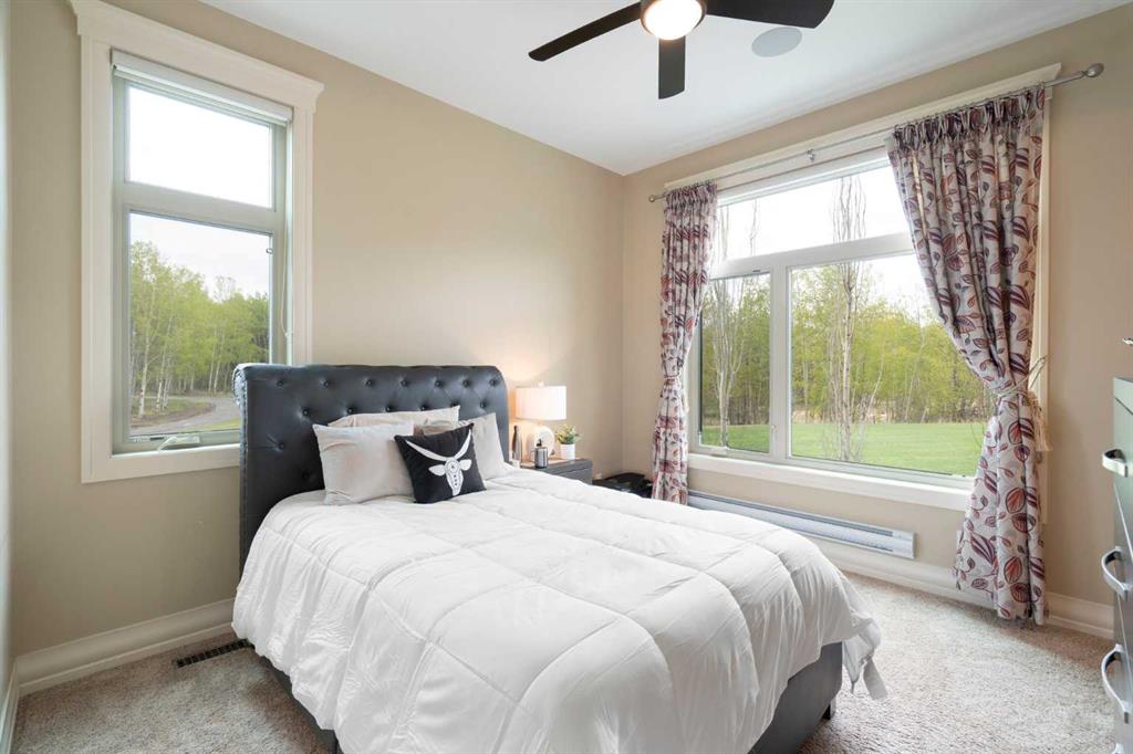 95 Bearspaw View