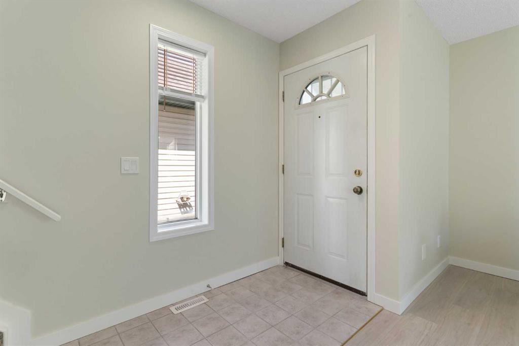 186 Harvest Rose Circle NE
