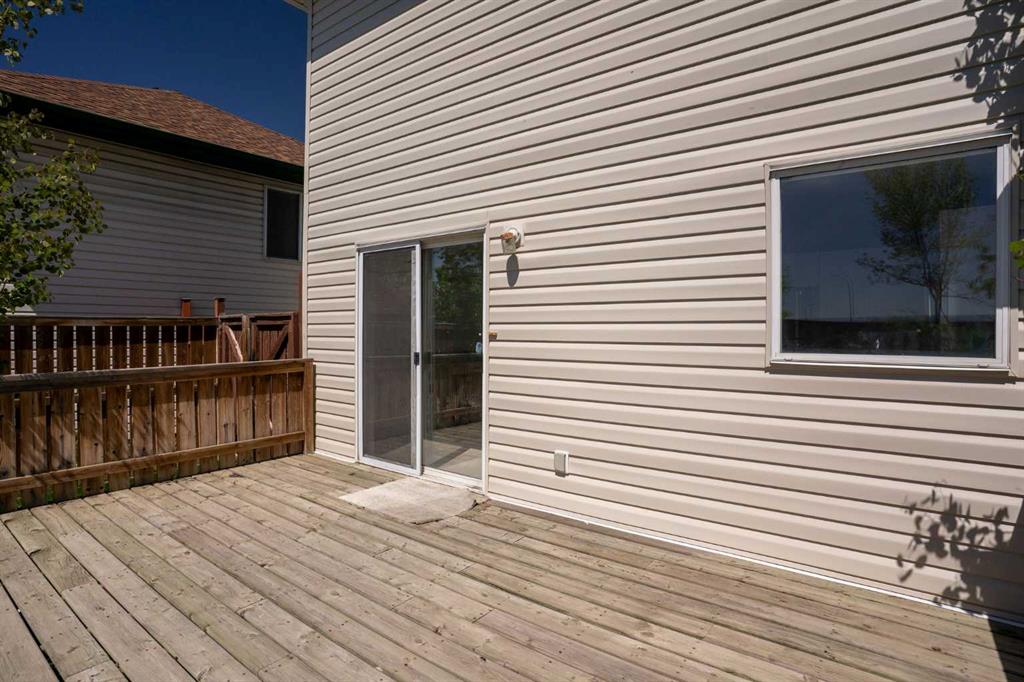 186 Harvest Rose Circle NE