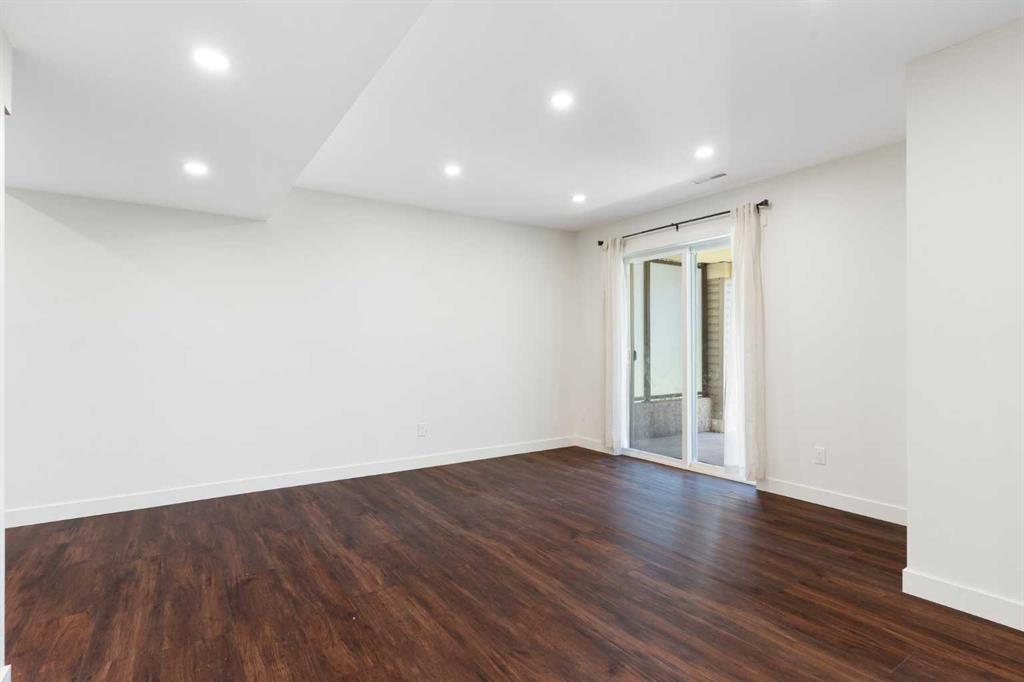 73 Glensummit Close