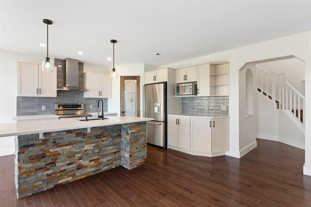 73 Glensummit Close