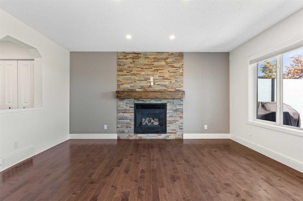 73 Glensummit Close