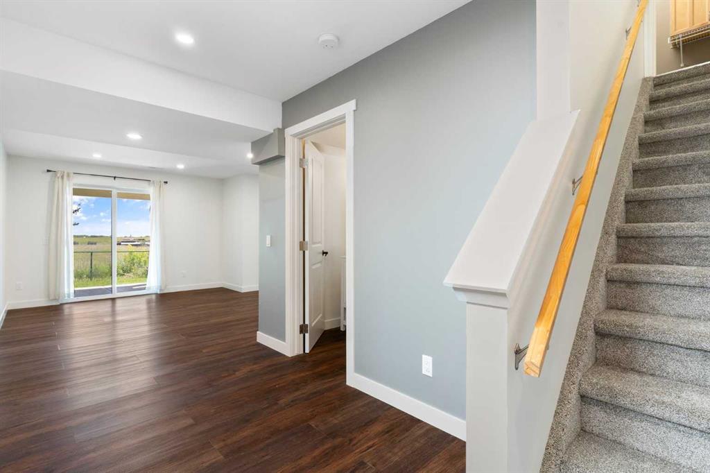 73 Glensummit Close