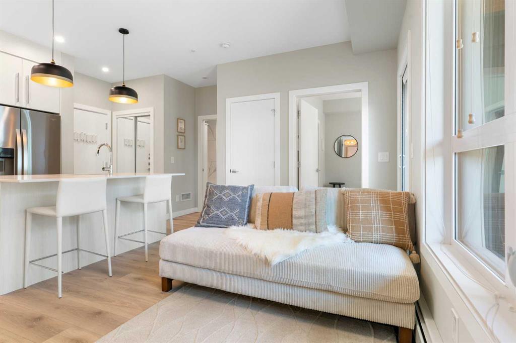 383 Smith Street NW Unit: 110