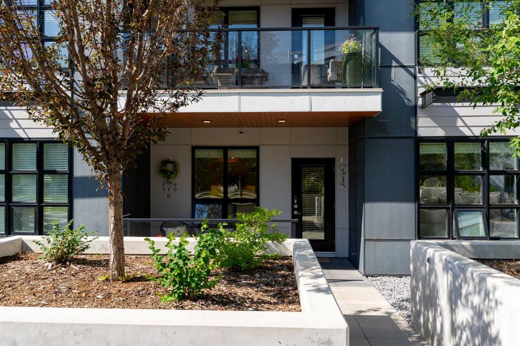 383 Smith Street NW Unit: 110