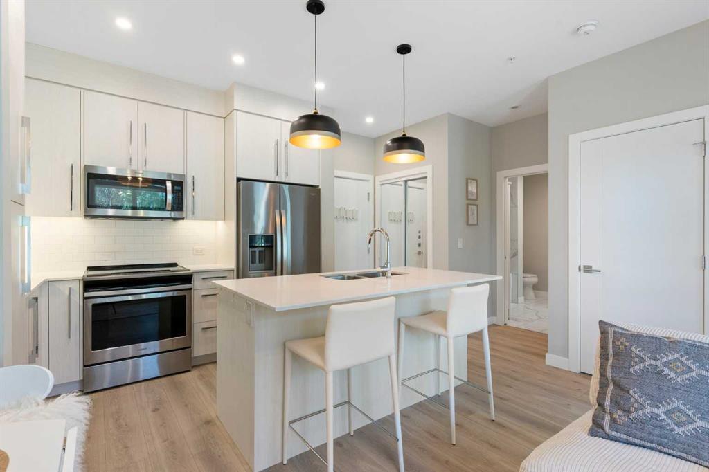 383 Smith Street NW Unit: 110