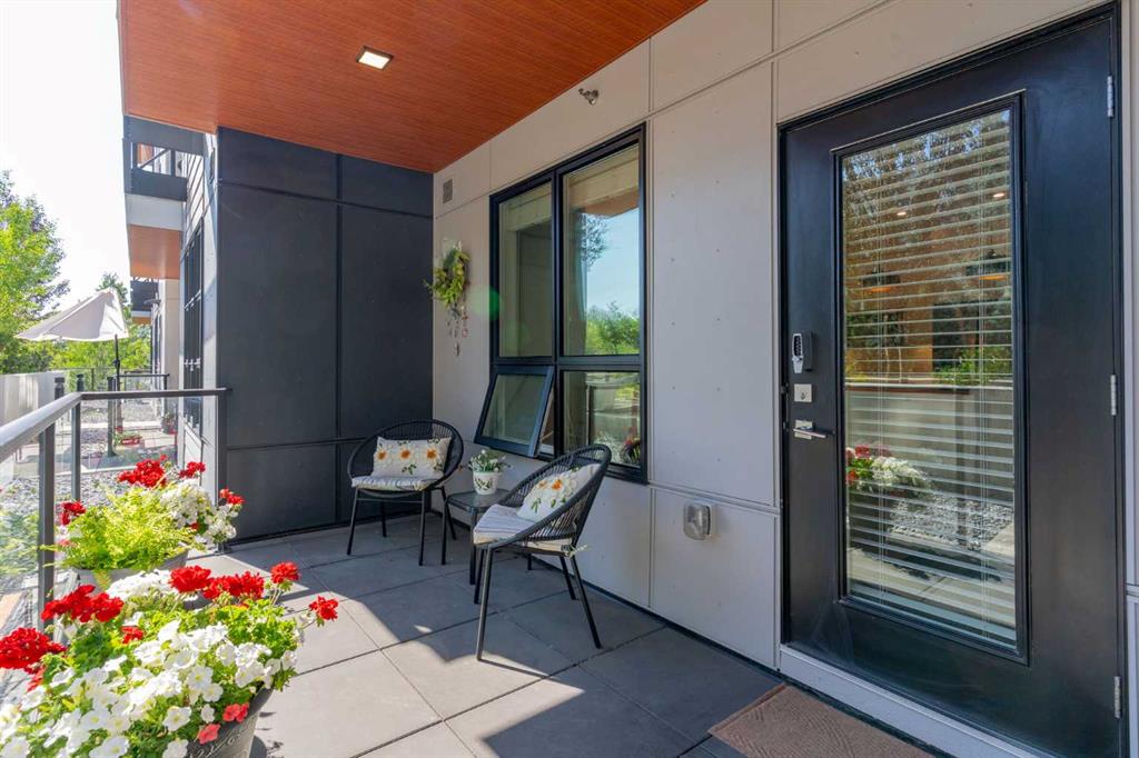 383 Smith Street NW Unit: 110