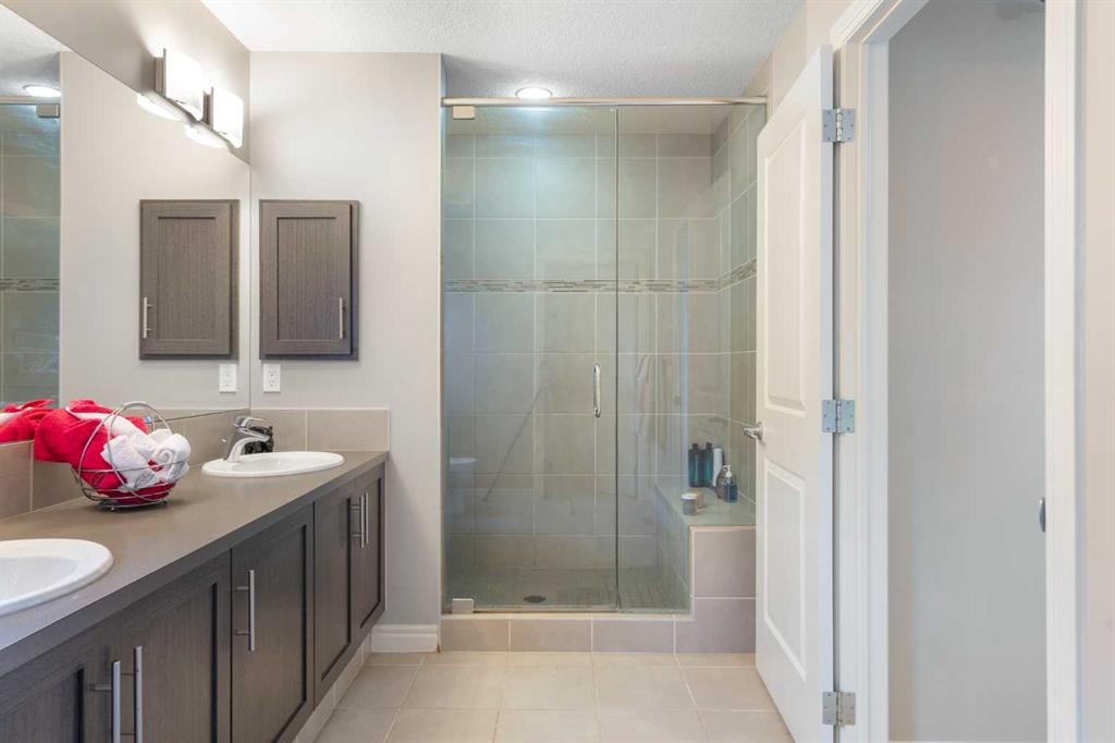 393 Nolanfield Way NW