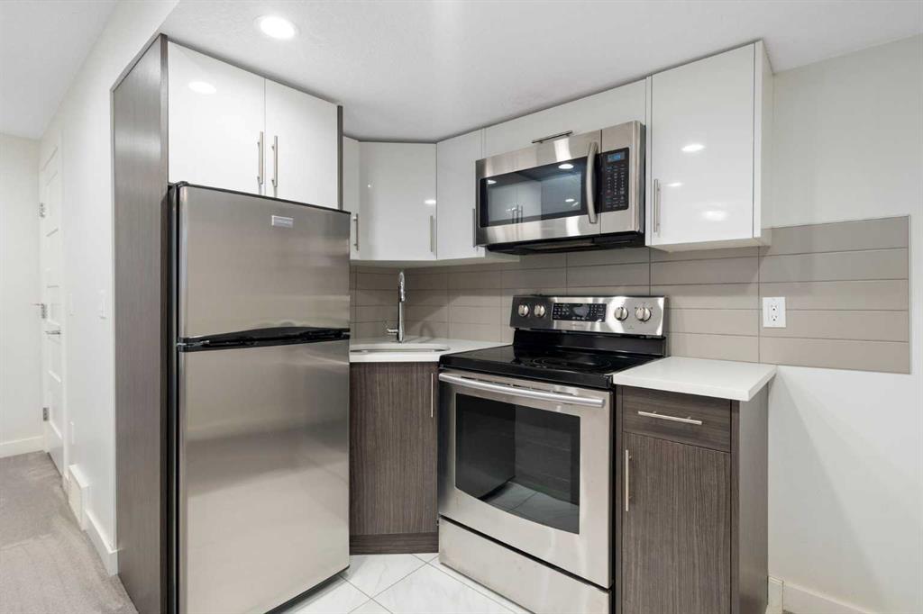 393 Nolanfield Way NW