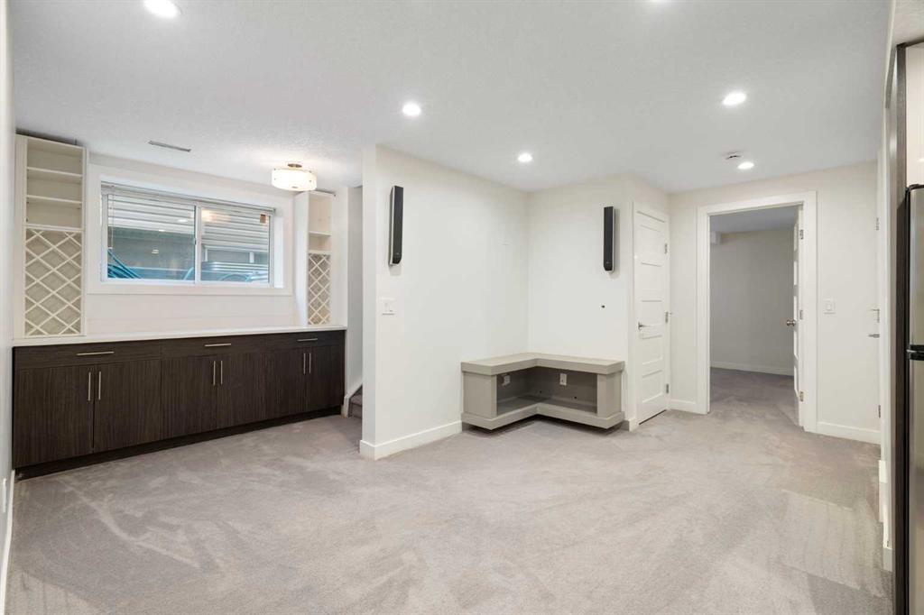 393 Nolanfield Way NW