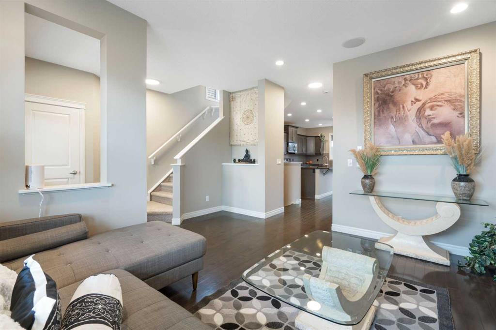 393 Nolanfield Way NW