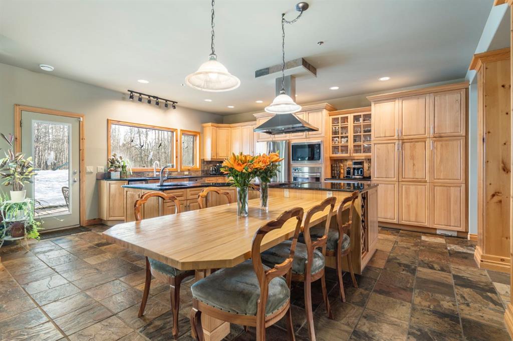 3 Woodlands Estates Crescent