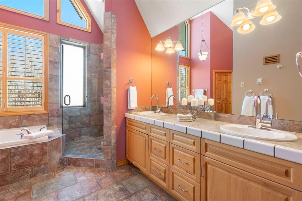 3 Woodlands Estates Crescent