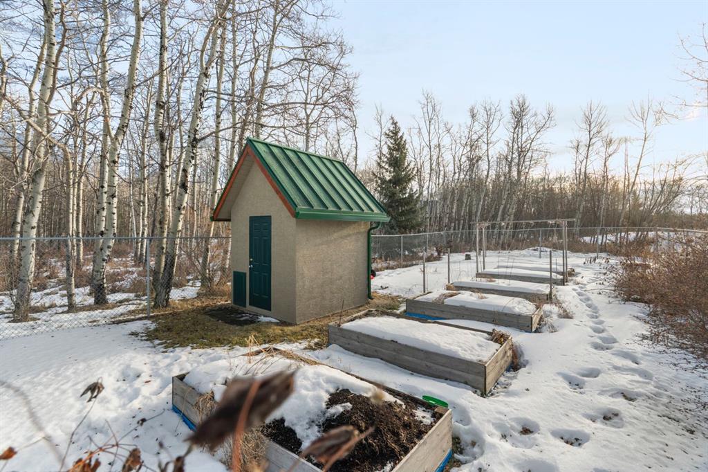 3 Woodlands Estates Crescent