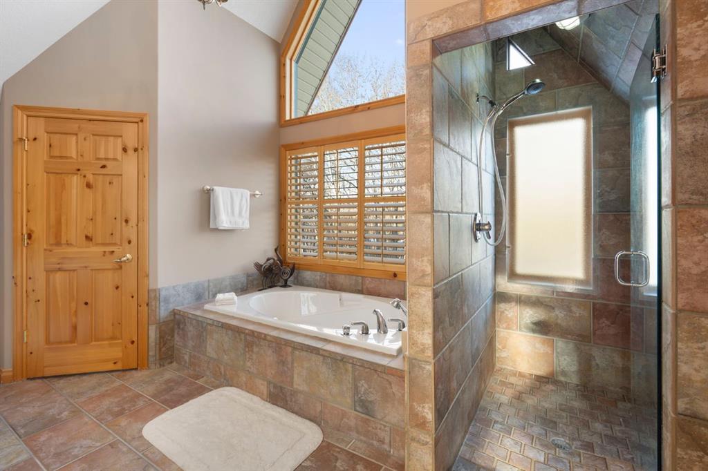 3 Woodlands Estates Crescent