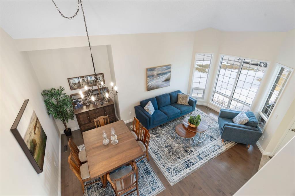 209 Hawkstone Drive NW