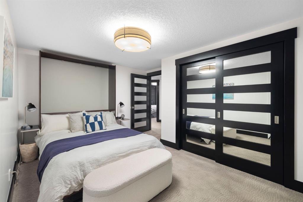 19 Bearspaw Ridge Crescent