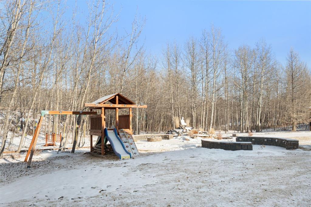 22 Bearspaw Summit Place