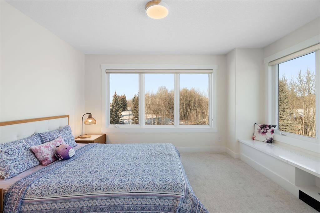 22 Bearspaw Summit Place