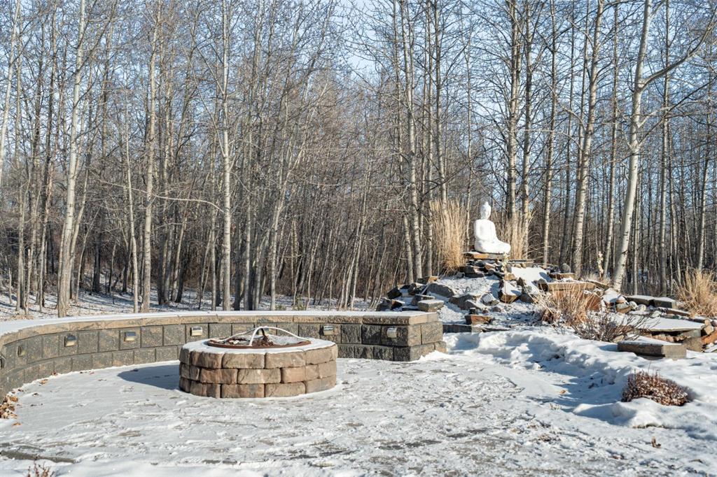 22 Bearspaw Summit Place