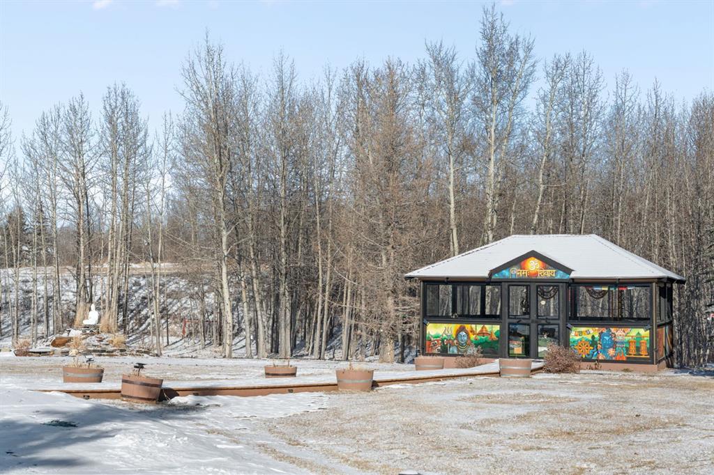 22 Bearspaw Summit Place