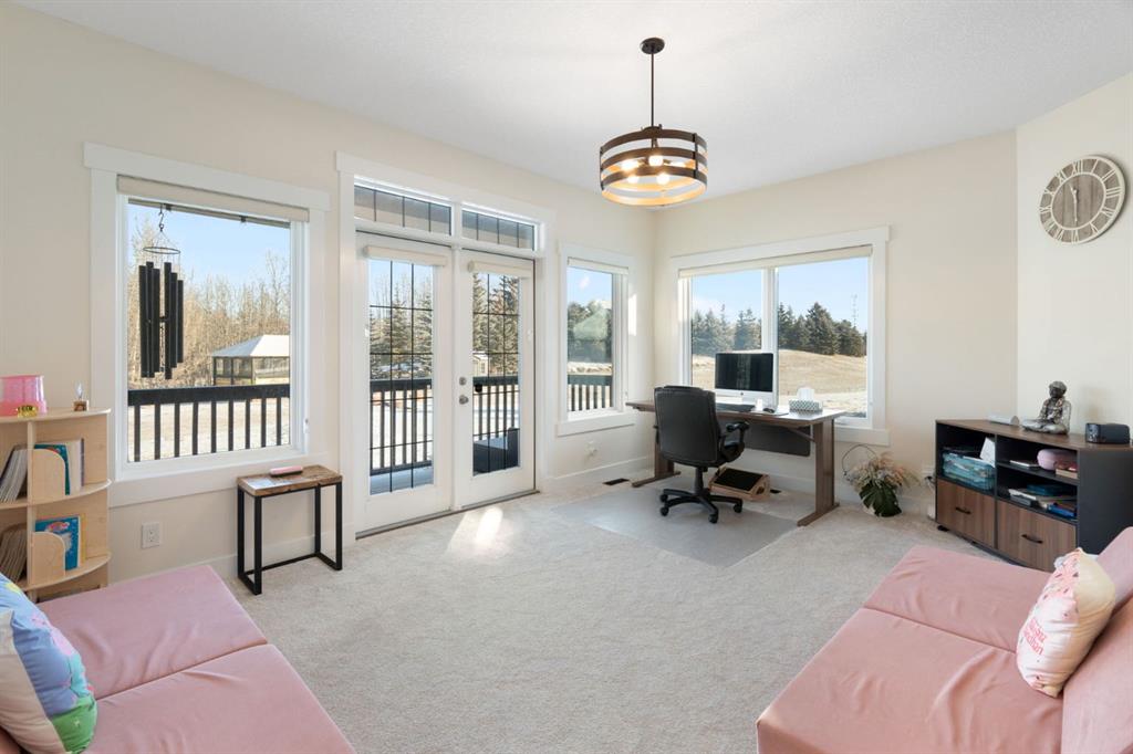 22 Bearspaw Summit Place