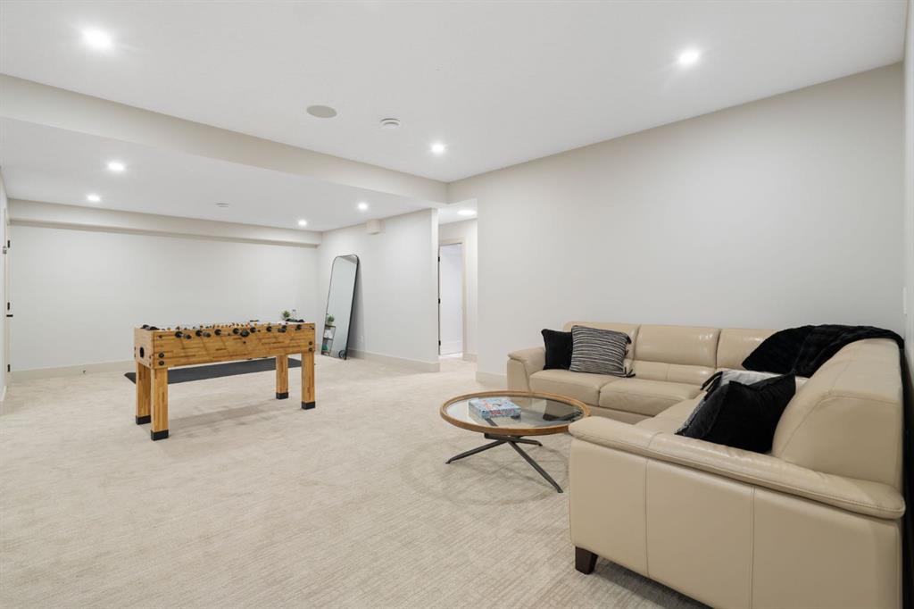 73 Waters Edge Gardens