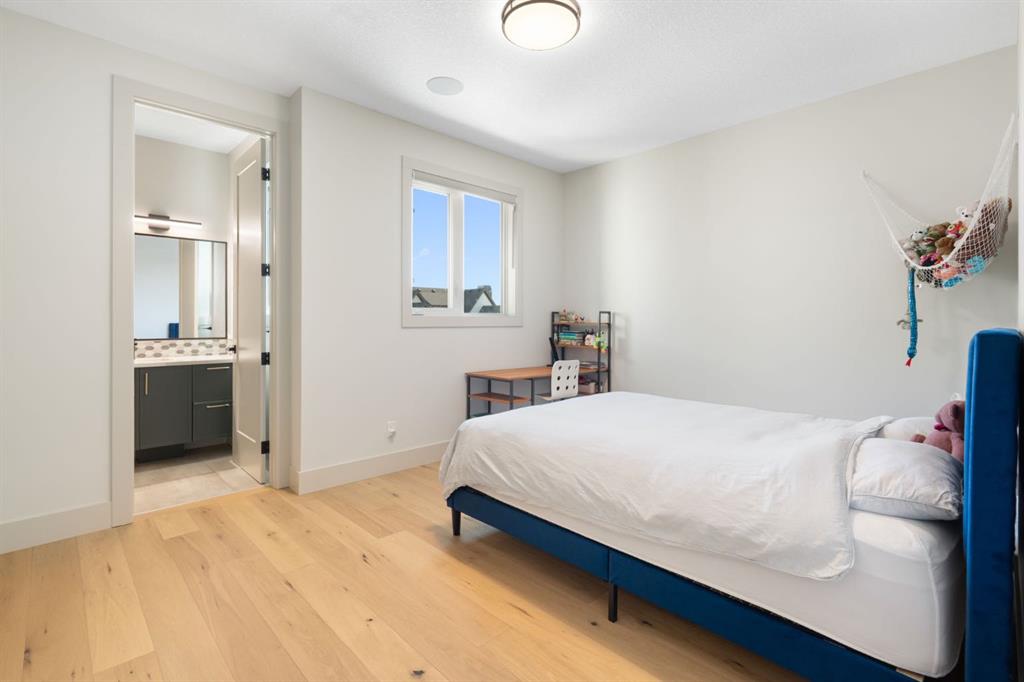 73 Waters Edge Gardens