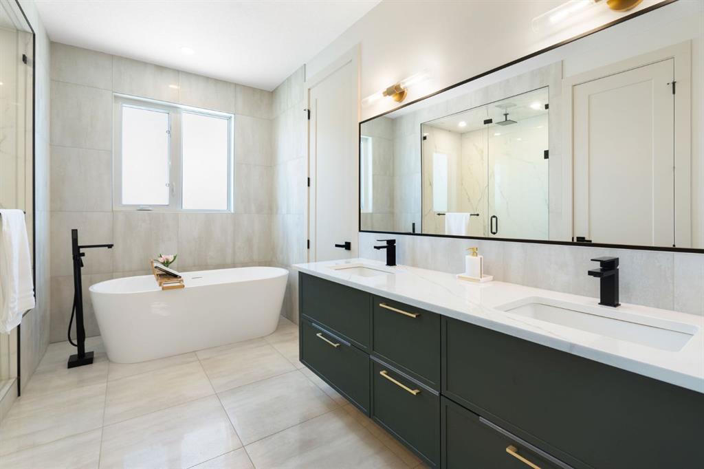 73 Waters Edge Gardens