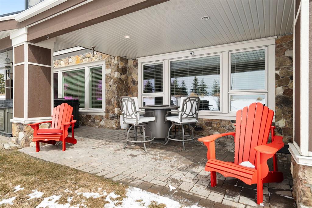 107 Willow Creek Summit