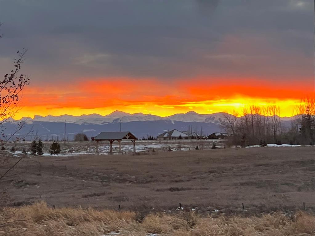 107 Willow Creek Summit