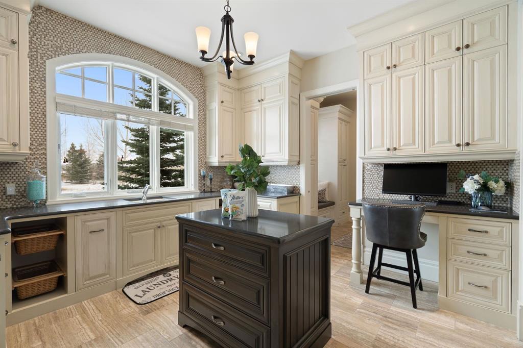 107 Willow Creek Summit