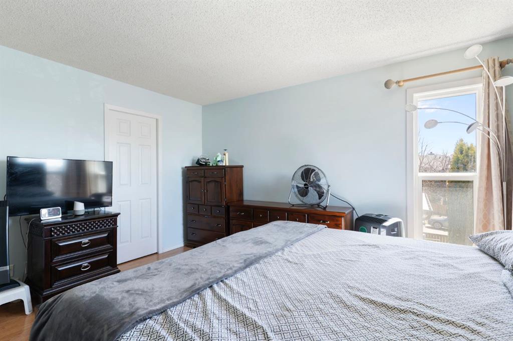 8 Hawkfield Crescent NW