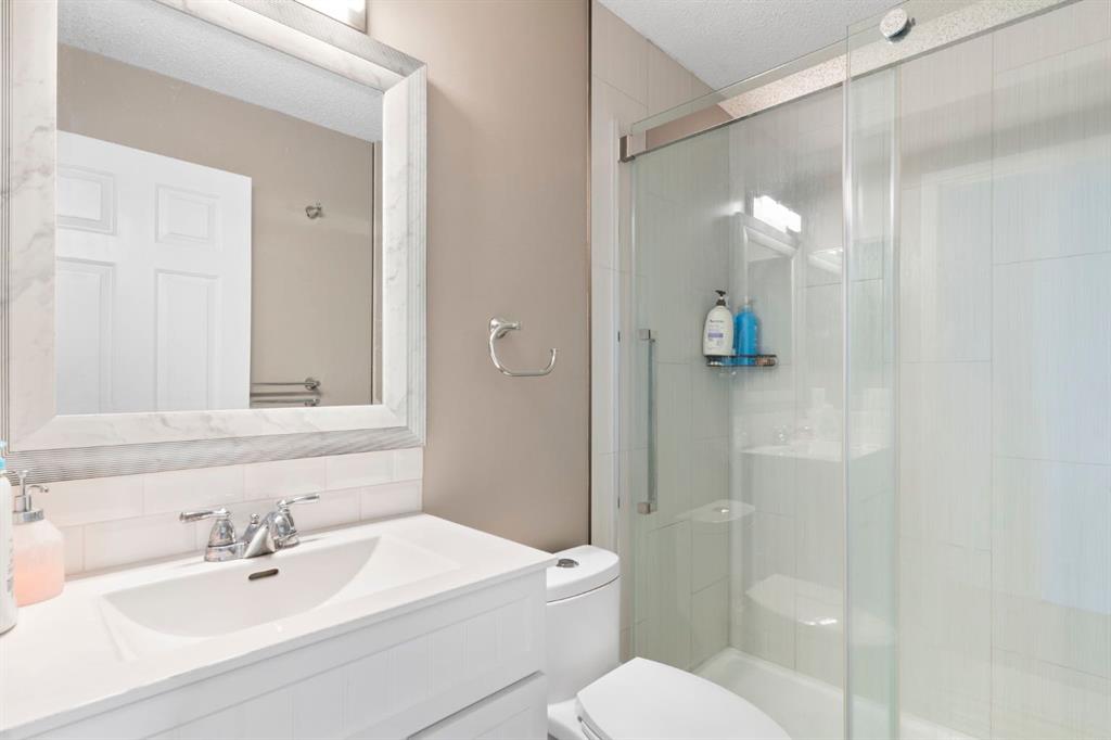 8 Hawkfield Crescent NW
