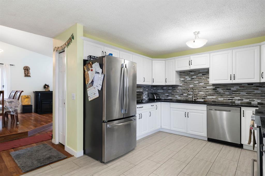 8 Hawkfield Crescent NW