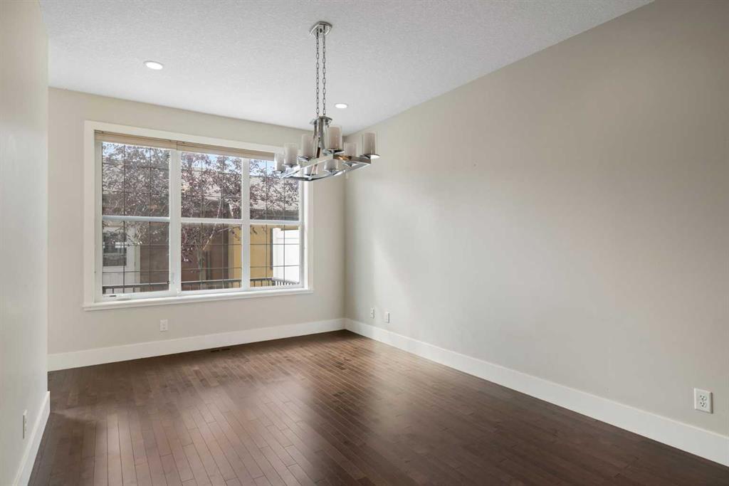 388 Quarry Park Boulevard SE