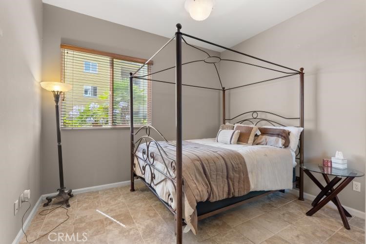 1400 E Ocean Boulevard 2111