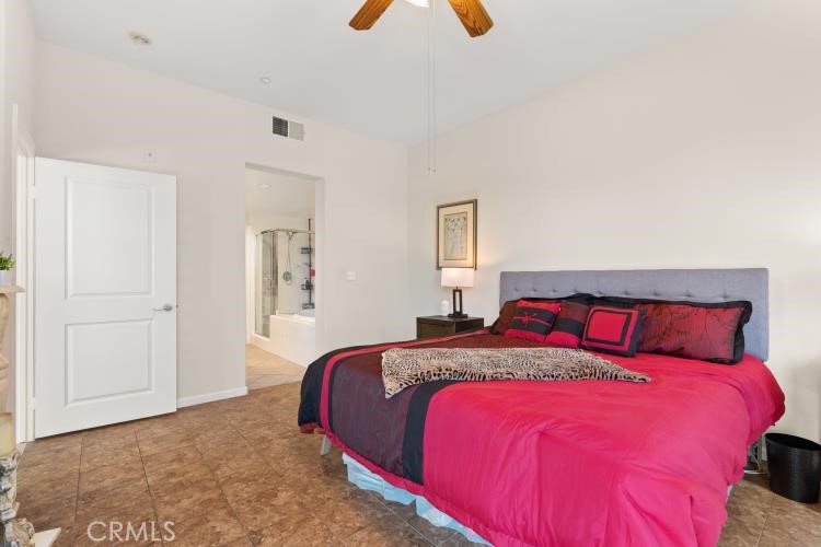 1400 E Ocean Boulevard 2111