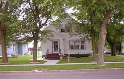 933 6th