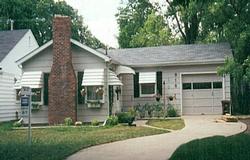 916 4th Ave