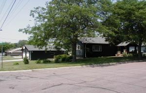 613 Lawler