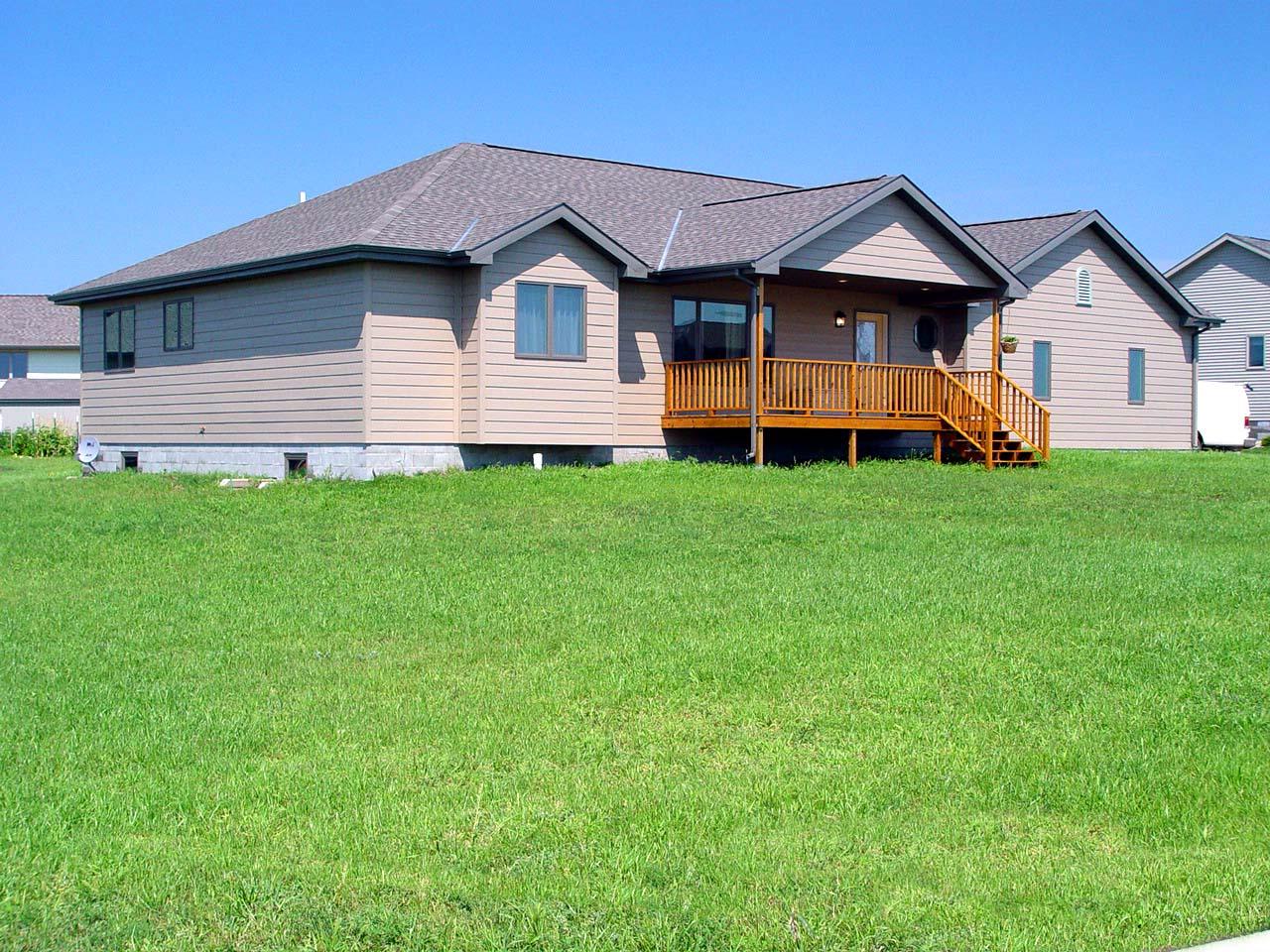 2916 Dailey Drive
