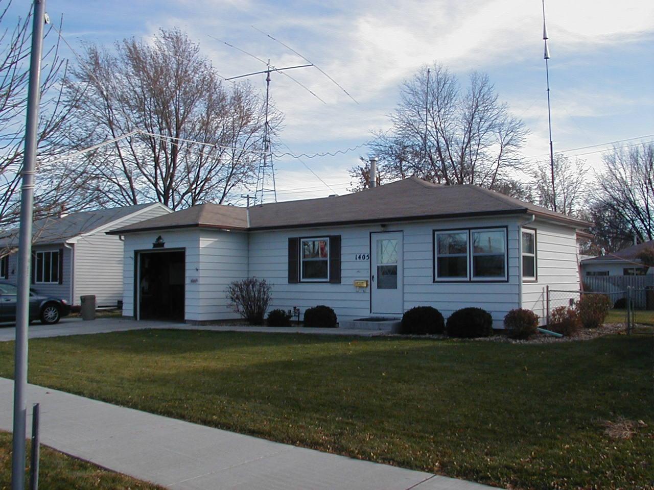 1405 Bridle Drive
